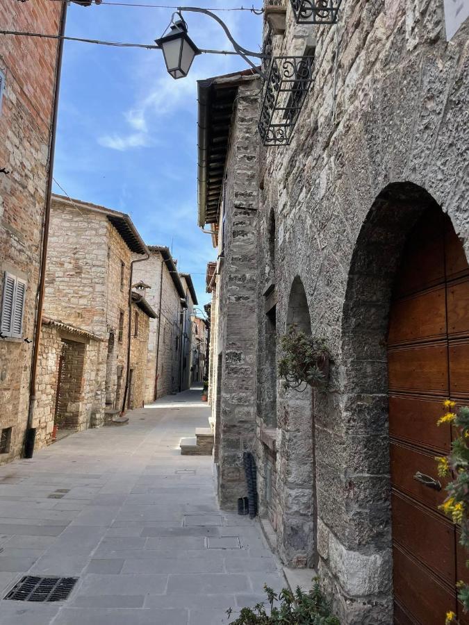 Casa La Rosa Apartamento Gubbio Exterior foto